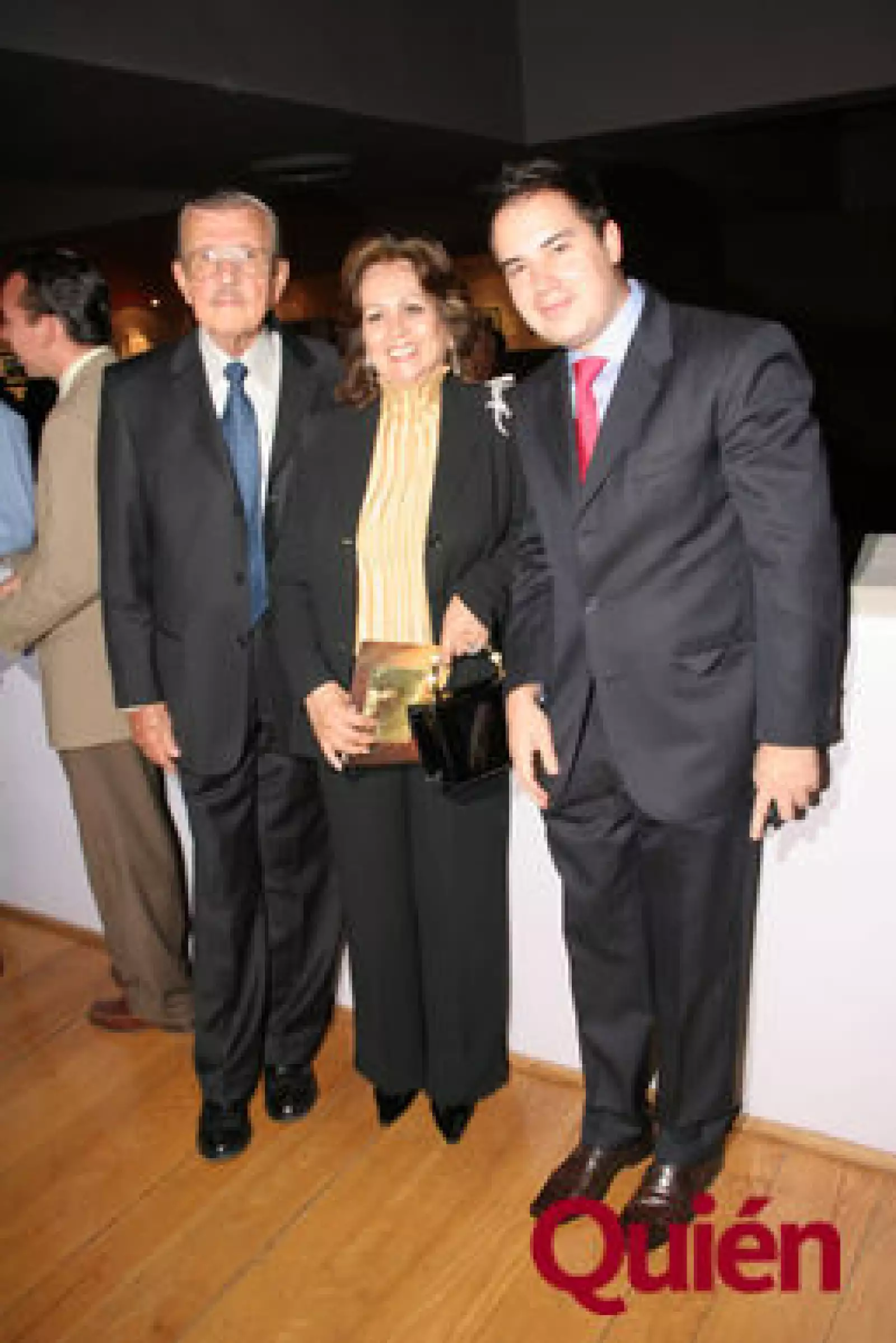 Guillermo Davila, Maria de Lourdes Medrano, Alejandro Guerrrero