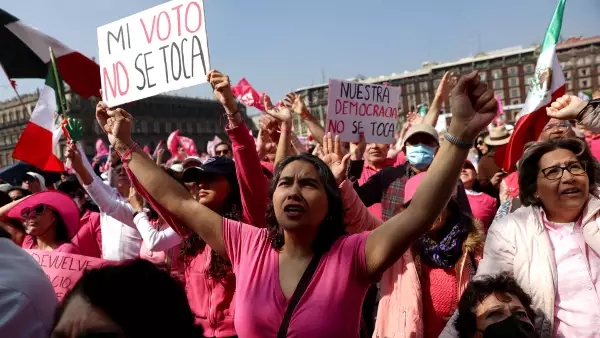 marcha-democracia-cdmx.jpg