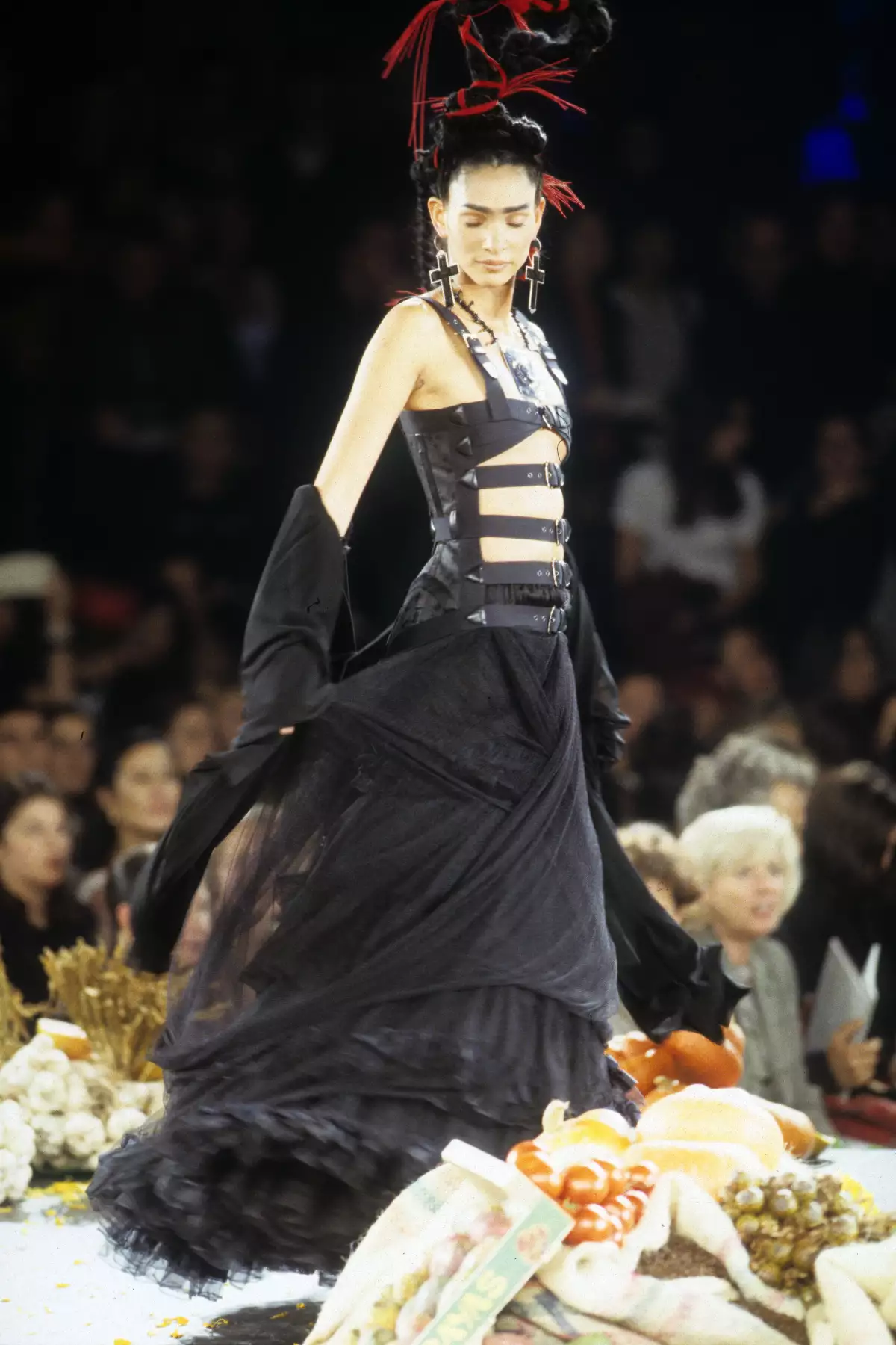 jean paul gaultier inspiracion frida kahlo