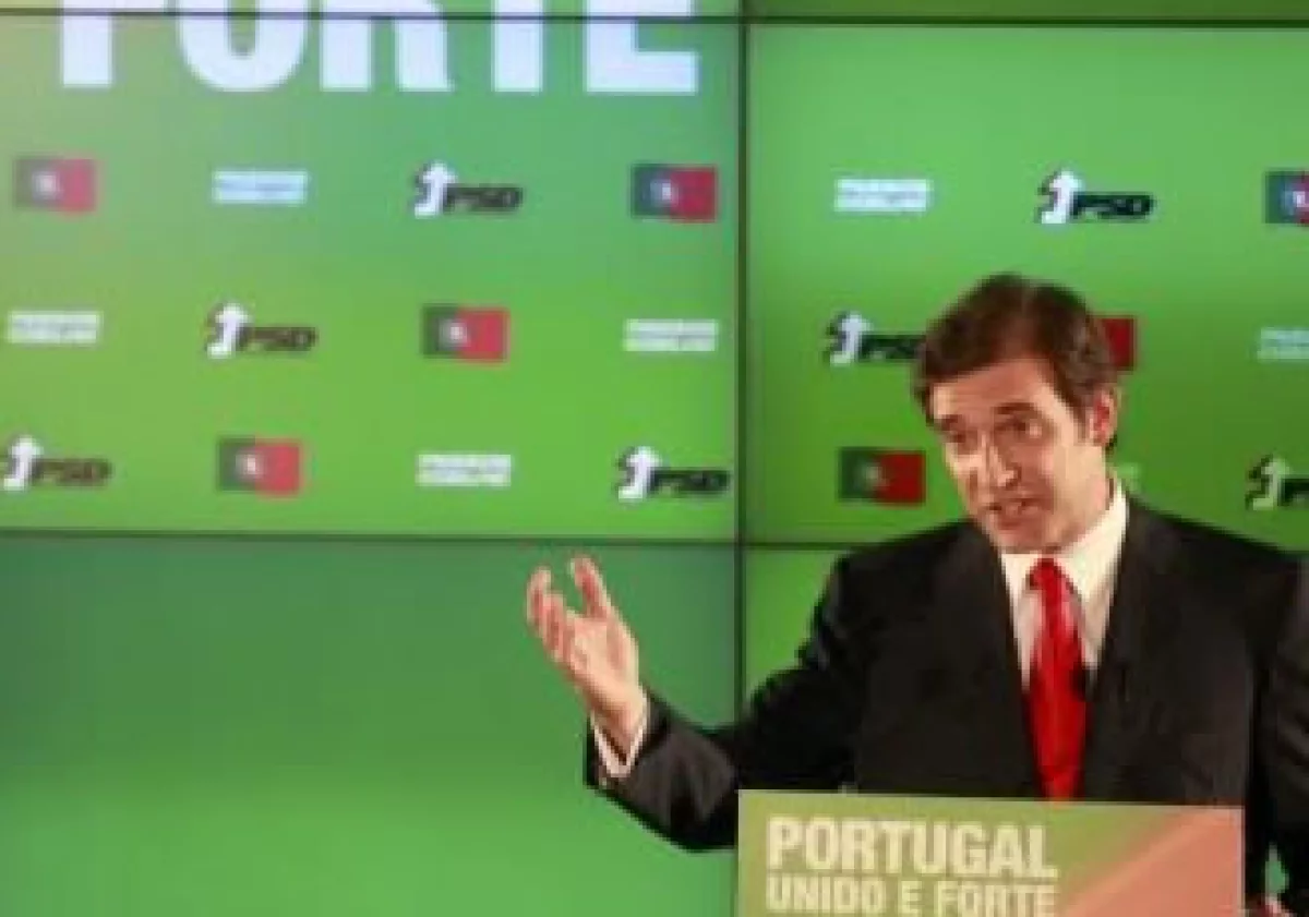 Pedro Passos Coelho es líder del centroderechista Partido Social Demócrata de Portugal, mismo que ganó los comicios generales del domingo. (Foto: Reuters)
