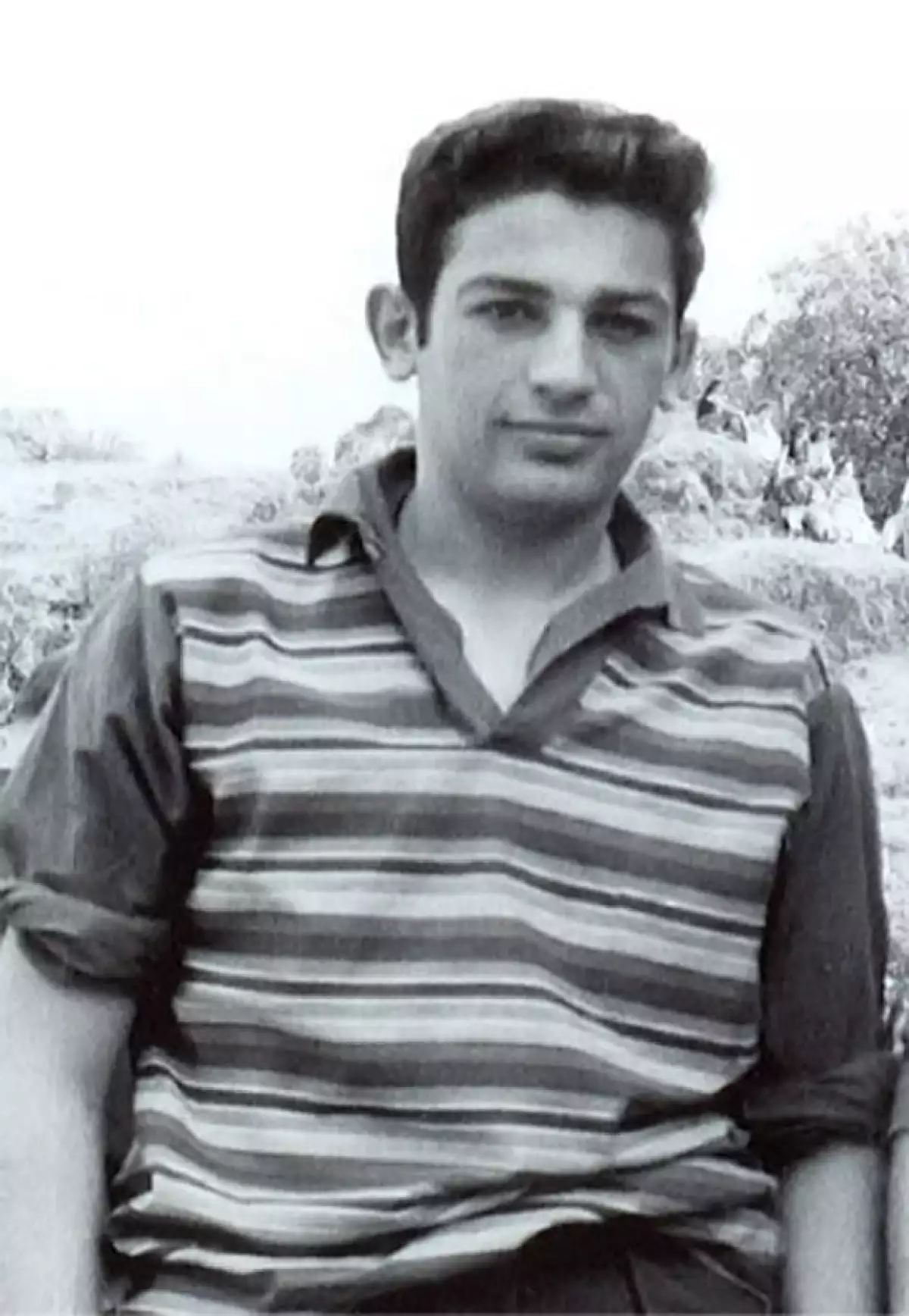 El escritor Enrique Osorno publicó una biografía del mexicano más rico del mundo, y cuenta cómo se peleaba para defenderse del bullying y describe al joven “nada serio” que estudió en la UNAM.