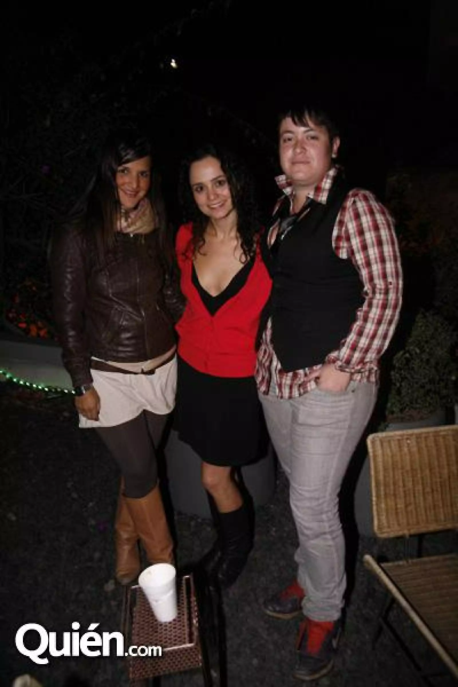 Paola Giordano,Damayanti Quintana,Natasha Ybarra