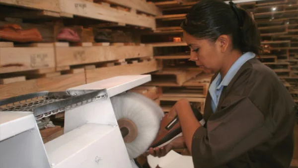 El año pasado, además se exportaron 15 millones de pares de zapatos; el principal consumidor es Estados Unidos, que compra alrededor del 85% del volumen total de exportación.