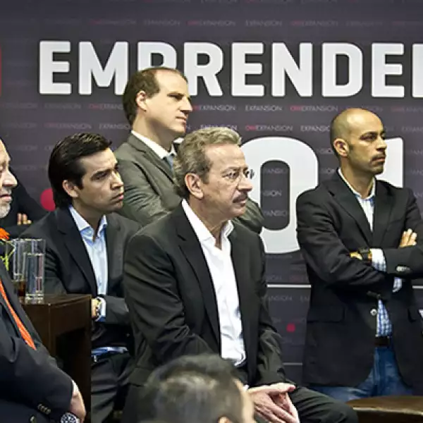 El 28 de mayo la revista Expansión y el sitio CNNExpansión presentaron a los veinte finalistas del proceso Emprendedores 2013; solo dos de ellos, en su respectiva categoría serán los ganadores y aparecerán en la portada de la publicación impresa.