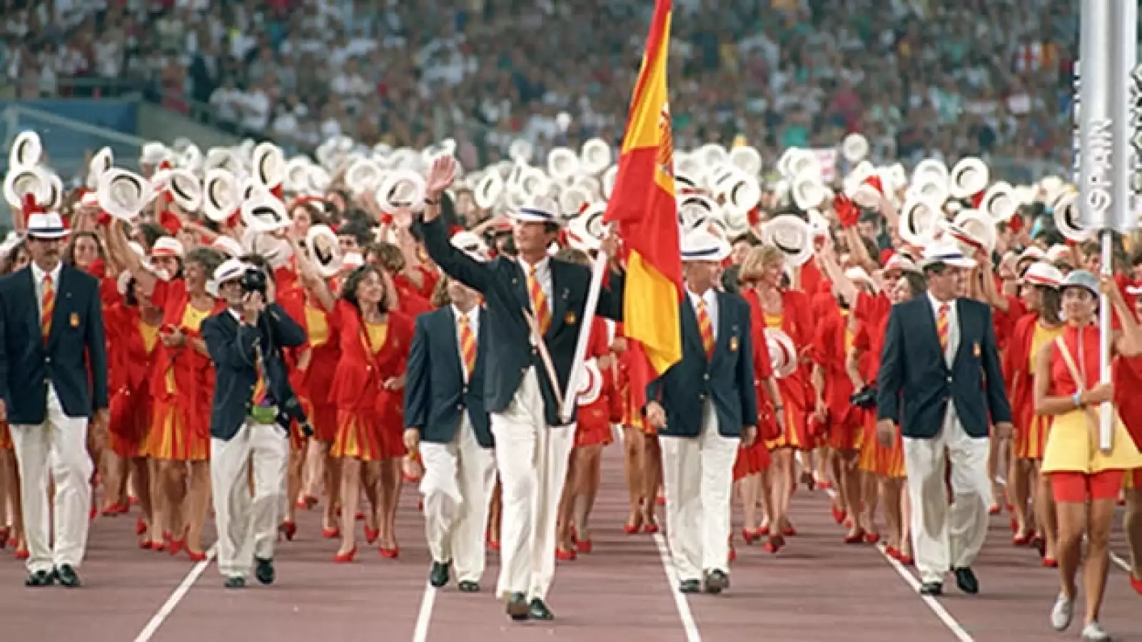 felipe abanderado rey españa