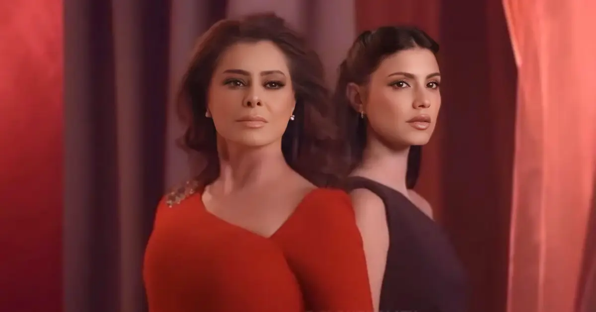 Yadhira Carrillo y Bárbara López 