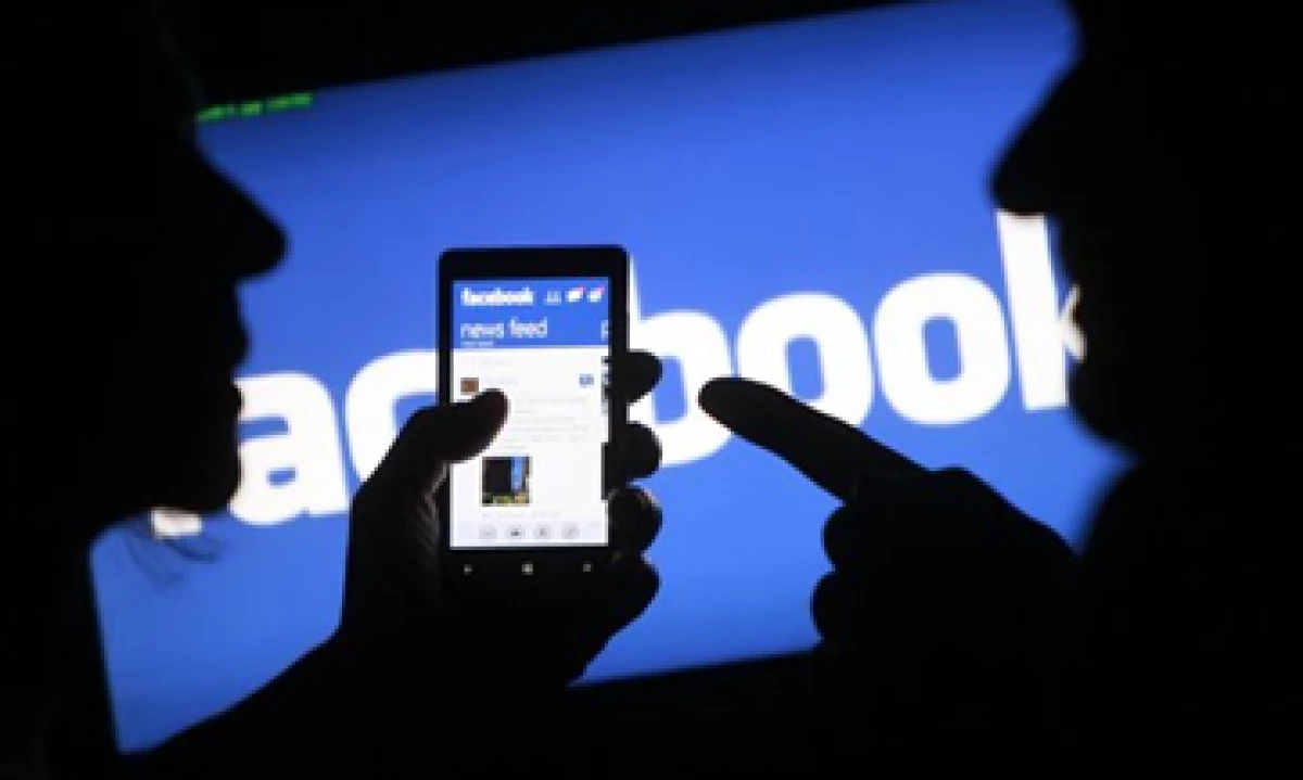 Las cuentas en Facebook de Selena Gómez, Justin Bieber y Sofía Vergara ya han sido verificadas, según la agencia EFE. (Foto: Reuters)