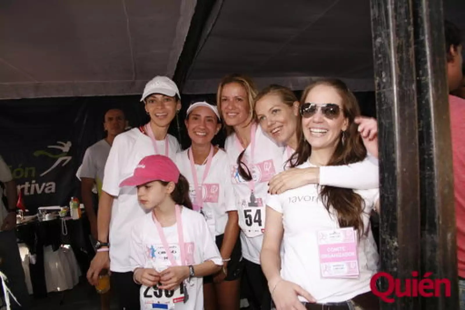 Celina del Villar, Bertha Aguilar, Rebeca de Alba, Alejandra de Cima, Laisha Wilkins, Maria Ibarra