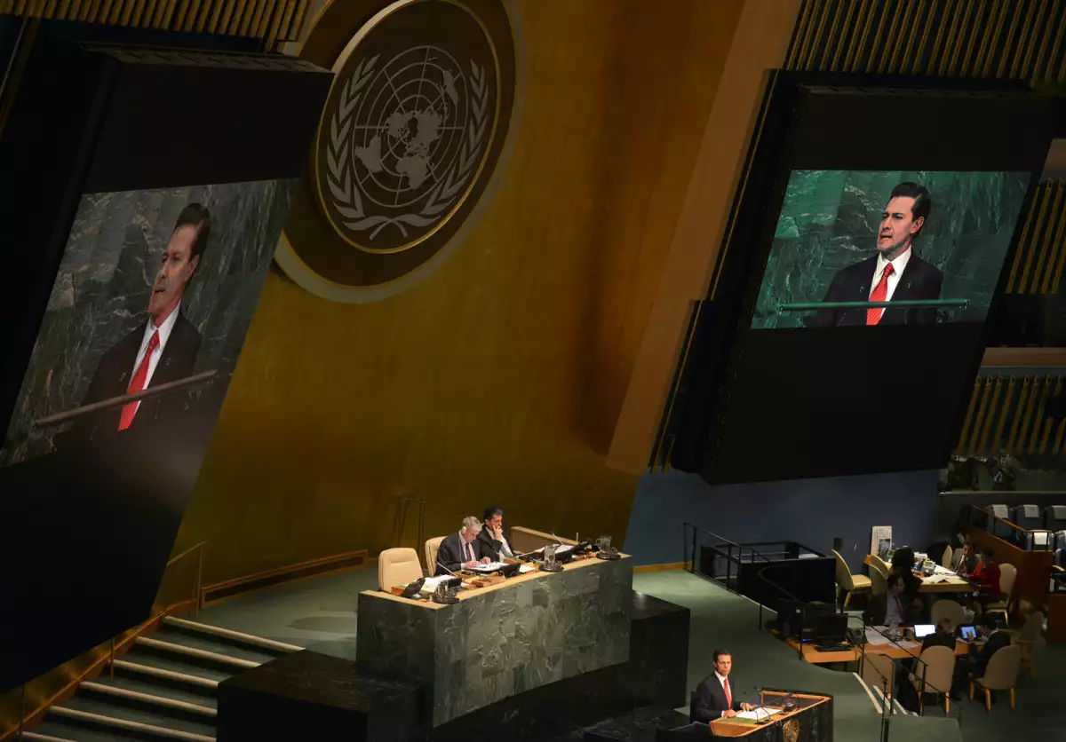 El presidente Peña Nieto dijo que se debe transitar de la prohibición, a una efectiva prevención y eficaz regulación de drogas.