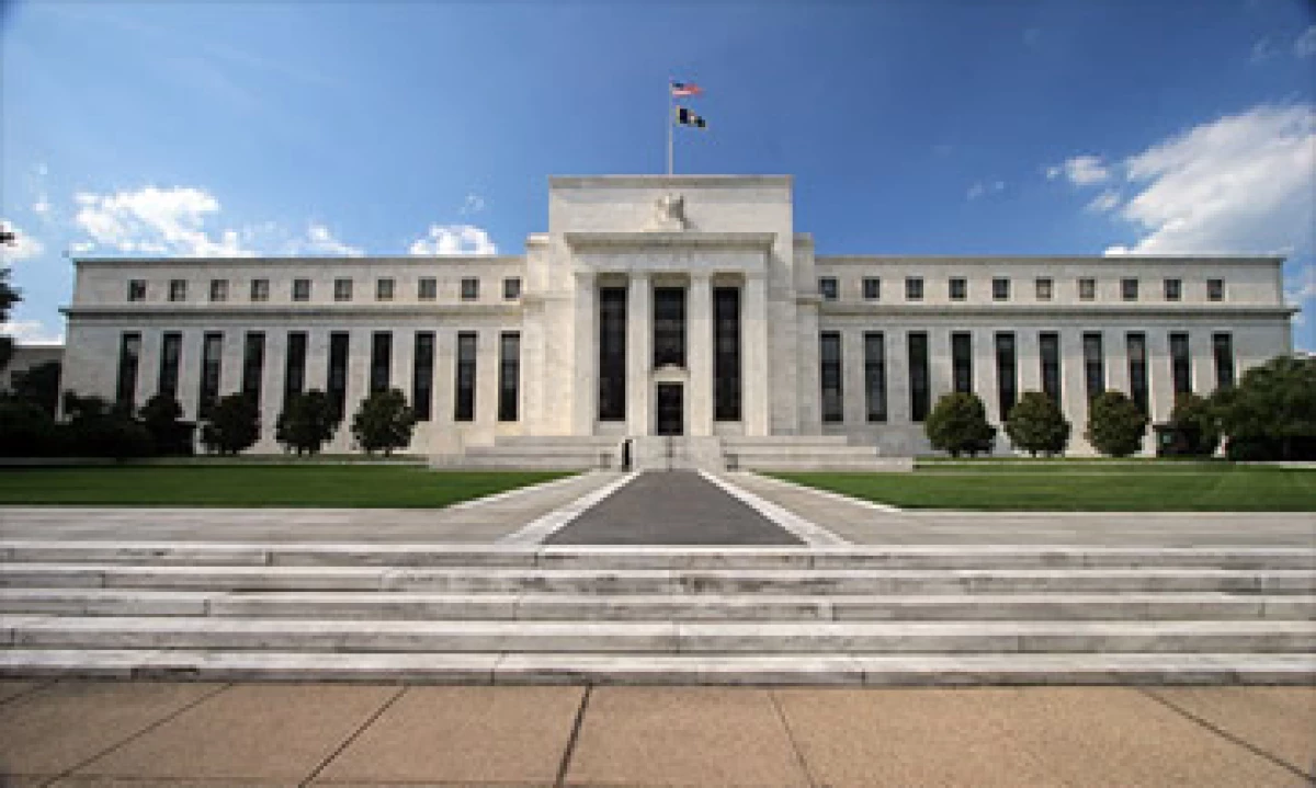 Los inversores esperan una QE3 pronto, pero la Fed se resiste a actuar. (Foto: Cortesía CNNMoney)