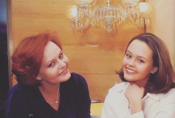 Rocío Dúrcal y Shaila Dúrcal