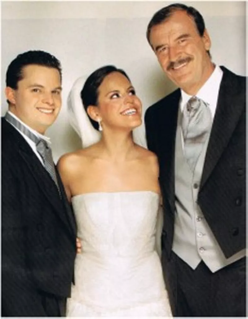 Tras cuatro años de matrimonio, Paulina Fox de la Concha hizo oficial su separación de Luis Carlos Aguilar, con quien se casó en 2006.