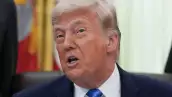 El presidente de los Estados Unidos, Donald Trump, habla durante una ceremonia de firma de la "Ley de Seguridad de Estados Unidos" en la Oficina Oval de la Casa Blanca en Washington, DC, el 10 de junio de 2026.