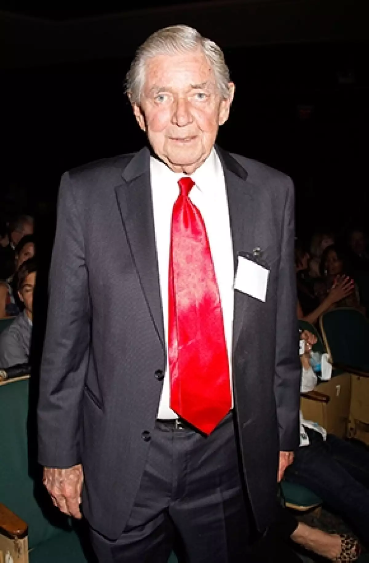 Recientemente participó en la serie "NCIS" como Jackson Gibss. Su representante informó que murió en su casa de Palm Desert, California el día de hoy.