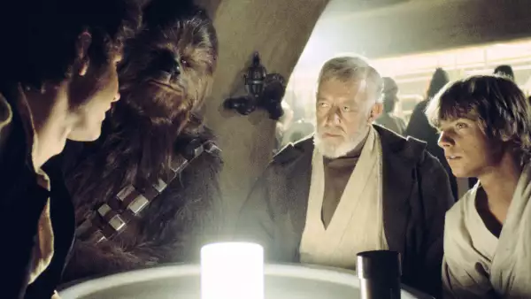 Escena de Star Wars en la cantina de Mos Eisley.