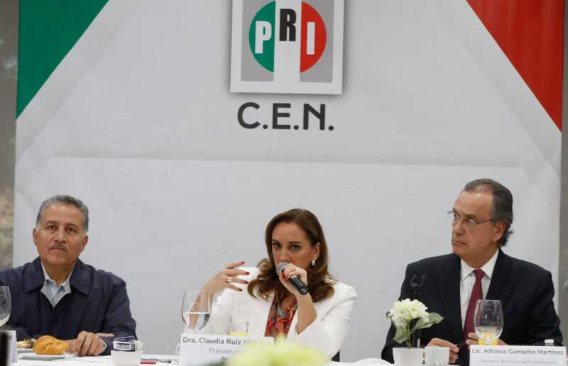 Claudia Ruiz