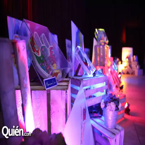 Exposición de Jeanette Longoria