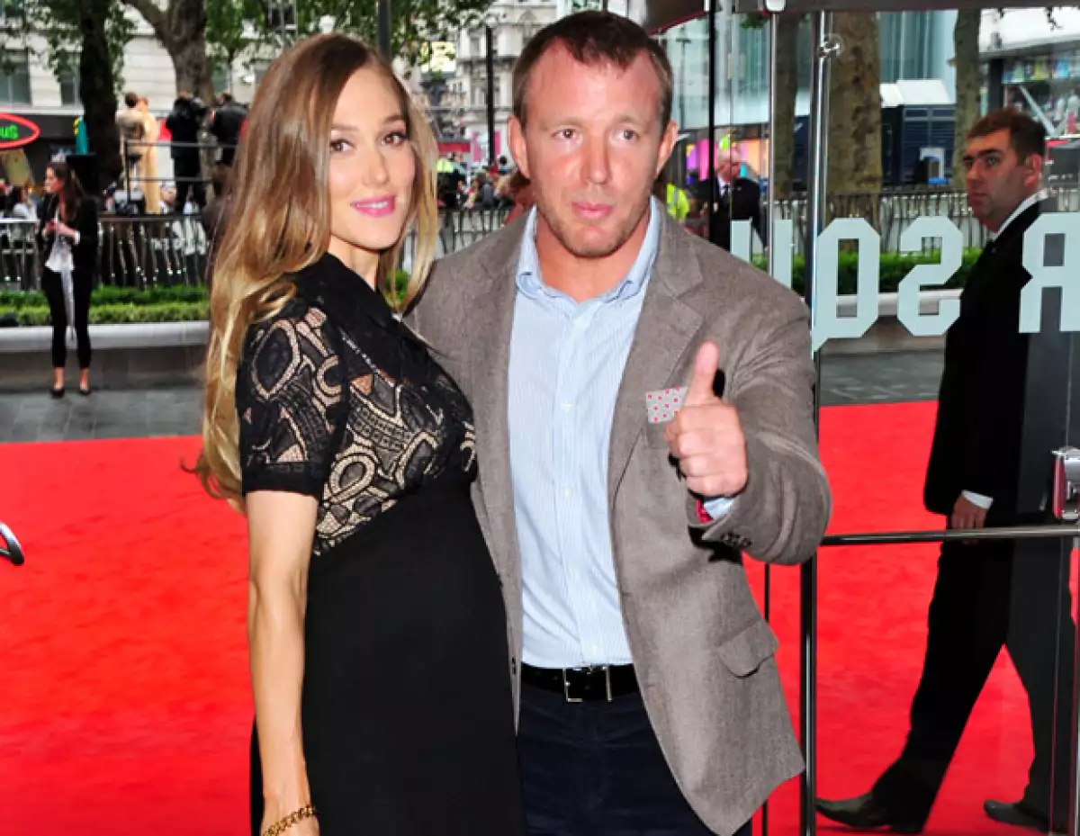 El ex esposo de Madonna reveló que el bebé nacerá a finales de este año, producto de su relación con la modelo Jacqui Ainsley.