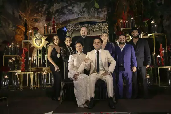 Ángela Aguilar y Christian Nodal
