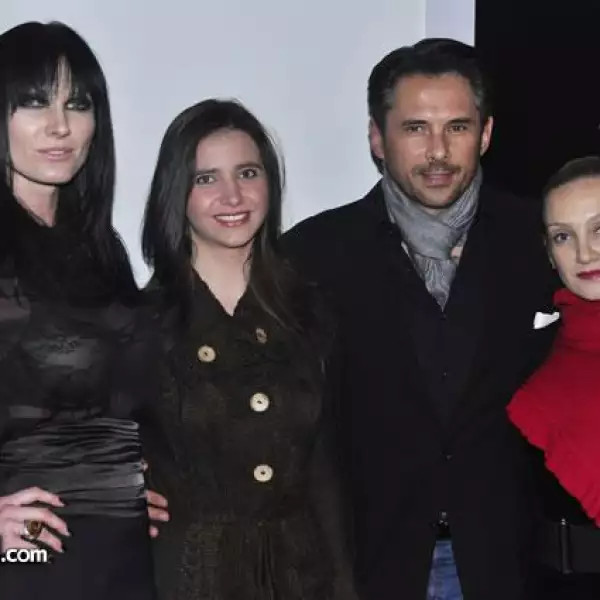 Anda Petrescu,Mariana Ayala,Rodrigo Ayala,Thelma Cora Garza de Ayala