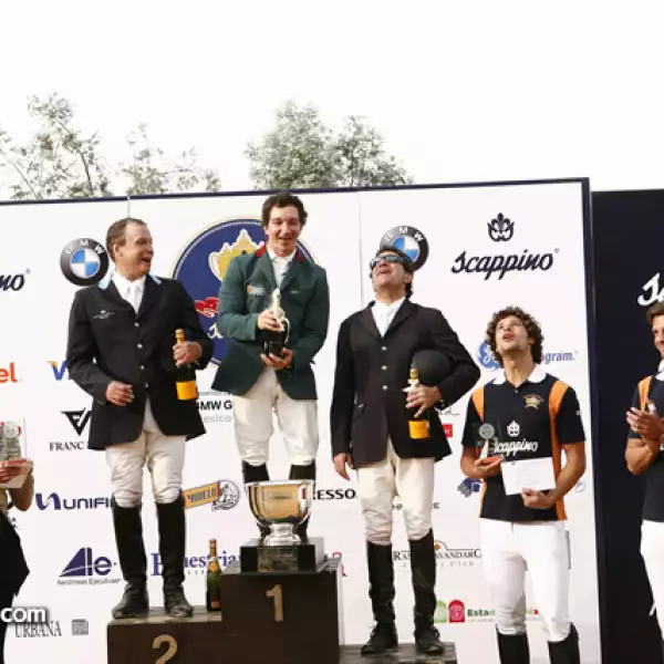 Federico Fernández,Daniel Michan,Jaime Azcárraga