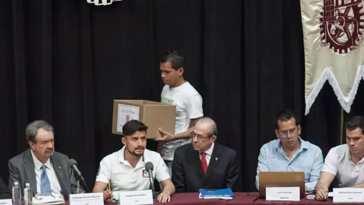 Alumnos del IPN