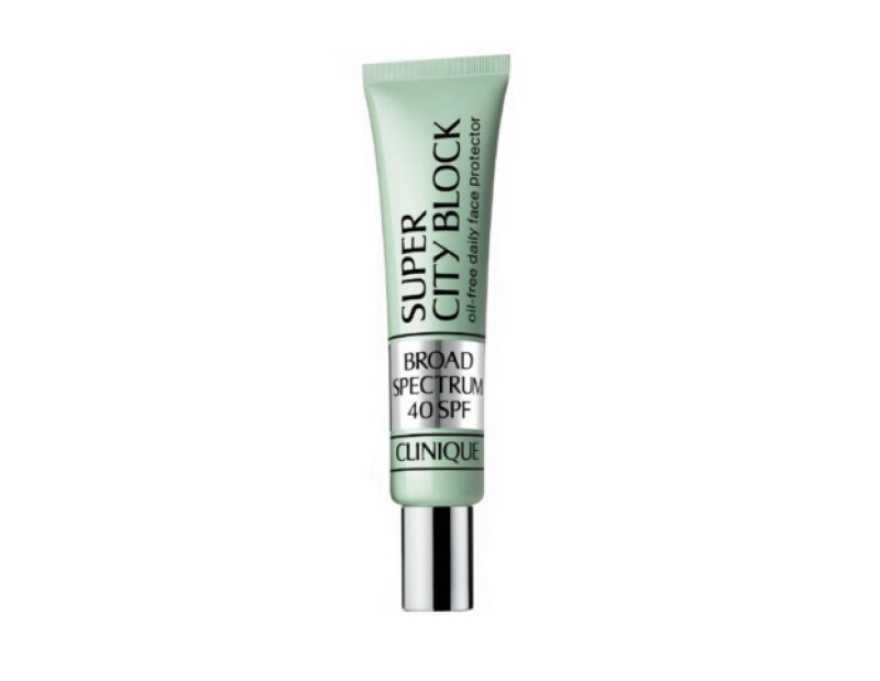 Super City Block, Clinique, $470; tiendas departamentales.