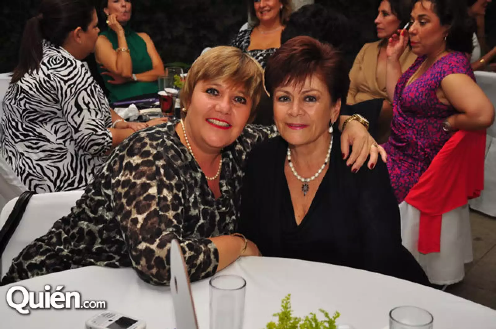 Lorena Ortiz,Patty Cuevas.