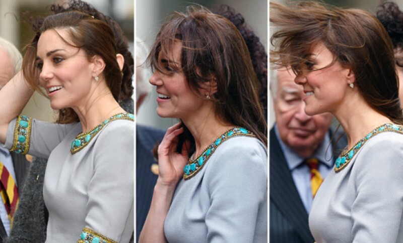 Durante su asistencia a la fundación Place2Be, Kate Middleton fue traicionada por el fuerte viento
