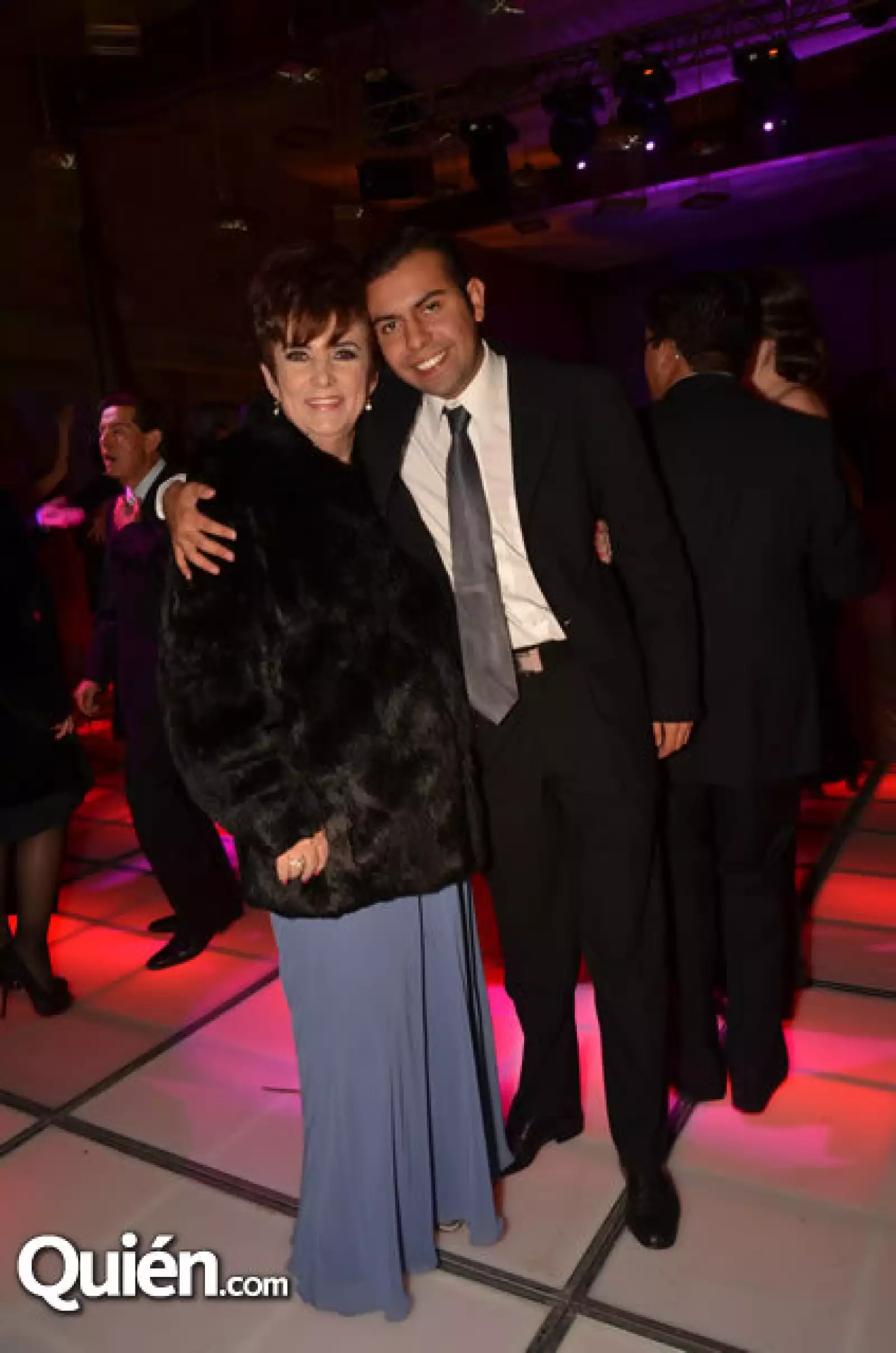 Carmen García Rulfo,Alex Contreras