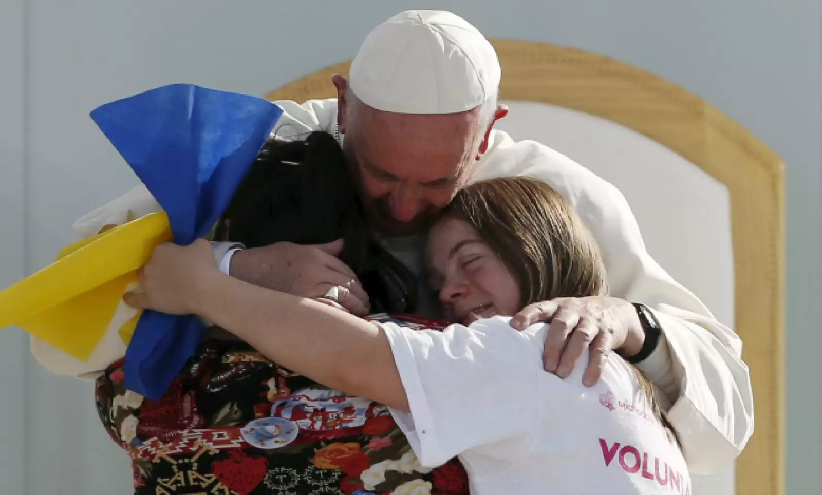 En sus palabras el papa les dijo a los jóvenes que nunca dejen de soñar, pero que no sean dormilones.