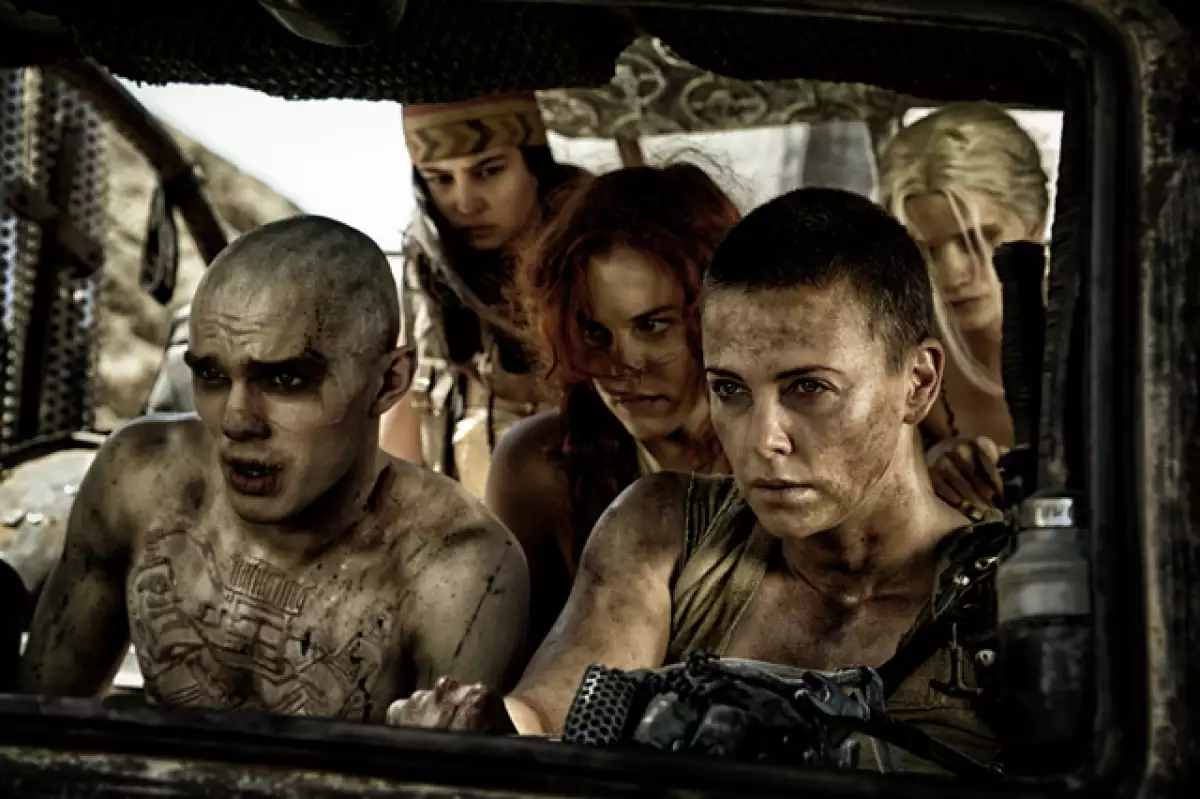 Tom Hardy y Charlize Theron tomarán el lugar de Mel Gibson cuando estrene la post apocalíptica Mad Max Fury Road.
