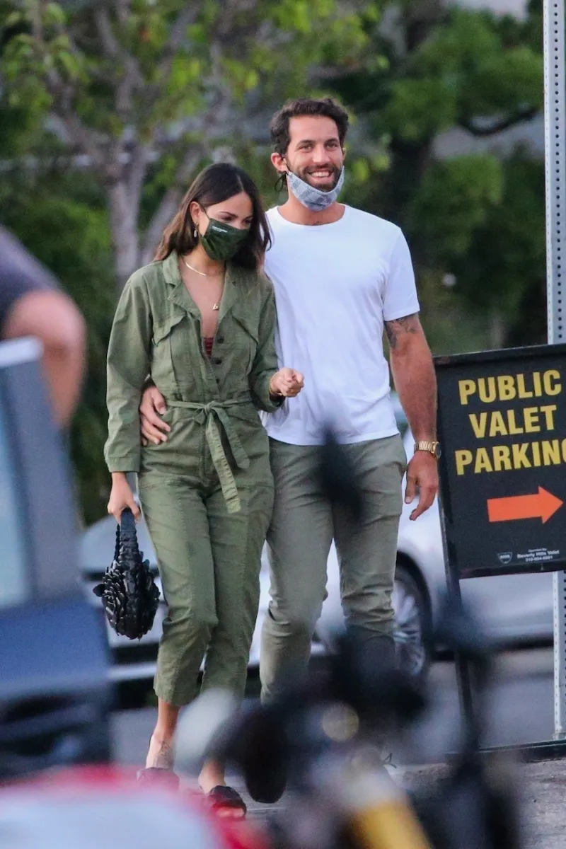 PREMIUM EXC Eiza Gonzalez & New Boyfriend Paul Rail