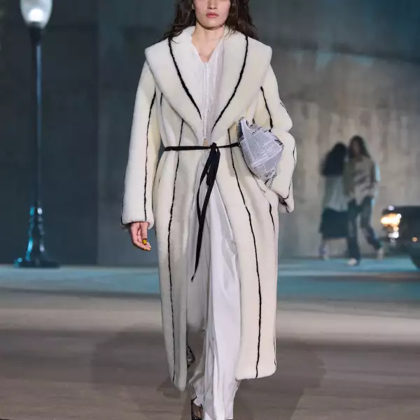 Dior Resort PO S27 057.jpg
