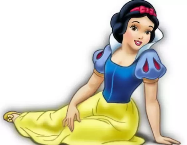 Blanca Nieves, una joven inocente y un poco ingenua.