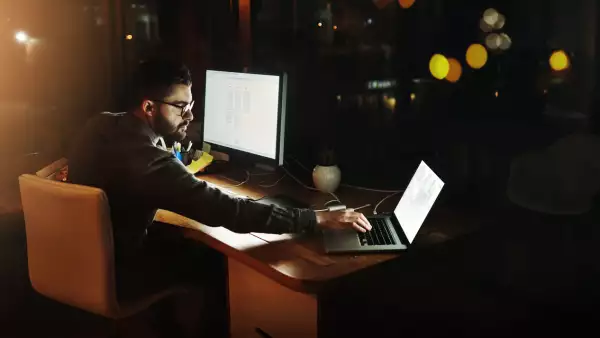 ¿Adiós al home office? Regresar o no a la oficina es el dilema de las empresas