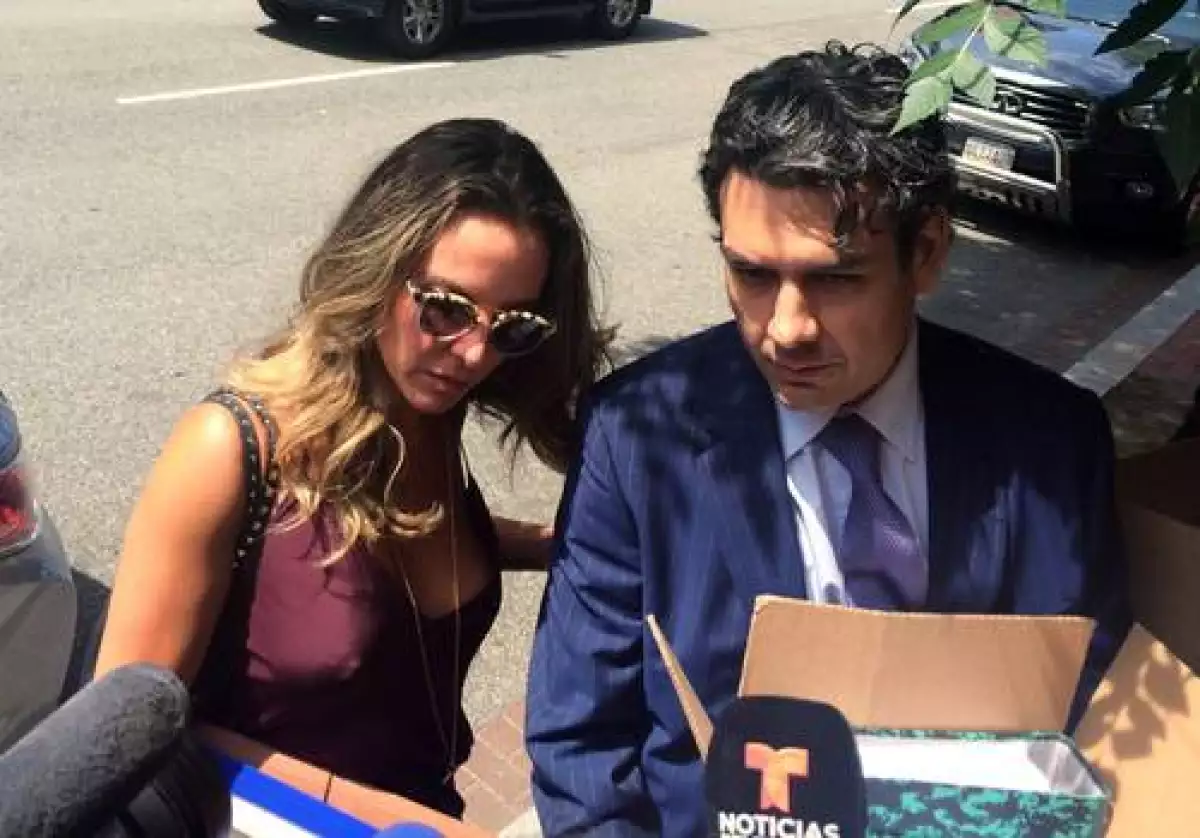 Kate del Castillo y su abogado, Federico Mery Sanson.