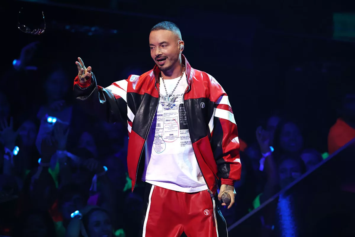 J Balvin 