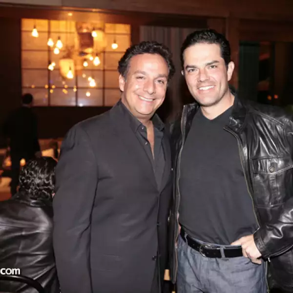 Alfredo Alemán,Carlos Vargas