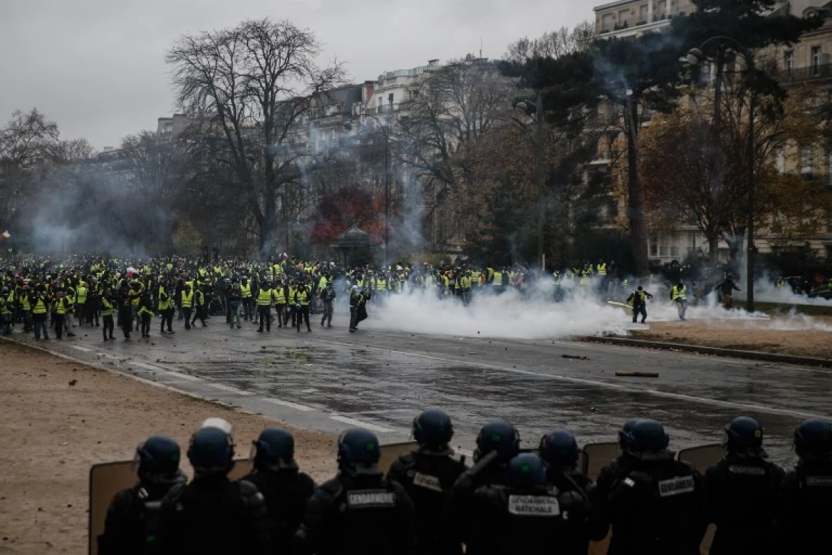 Francia disturbios Acuerdo de Paris