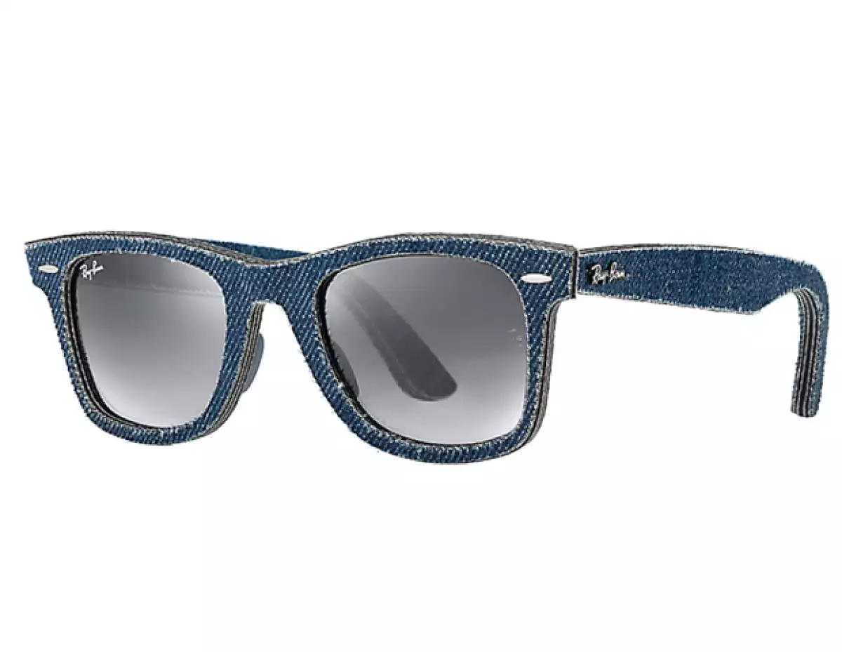 Con el puente a la vuelta de la esquina, sabemos que debes de estarte preguntando qué es lo que debes empacar para hacer de tu puente uno muy relajado y divertido, por lo que te damos unos tips.