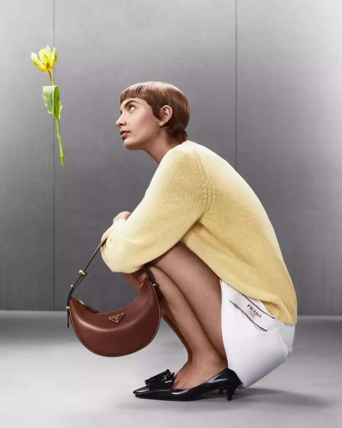 1080x1350_PRADA_FW23_COLLATERAL_ON_MODEL_STILLS_04.jpg