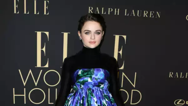 2019 ELLE Women In Hollywood - Arrivals