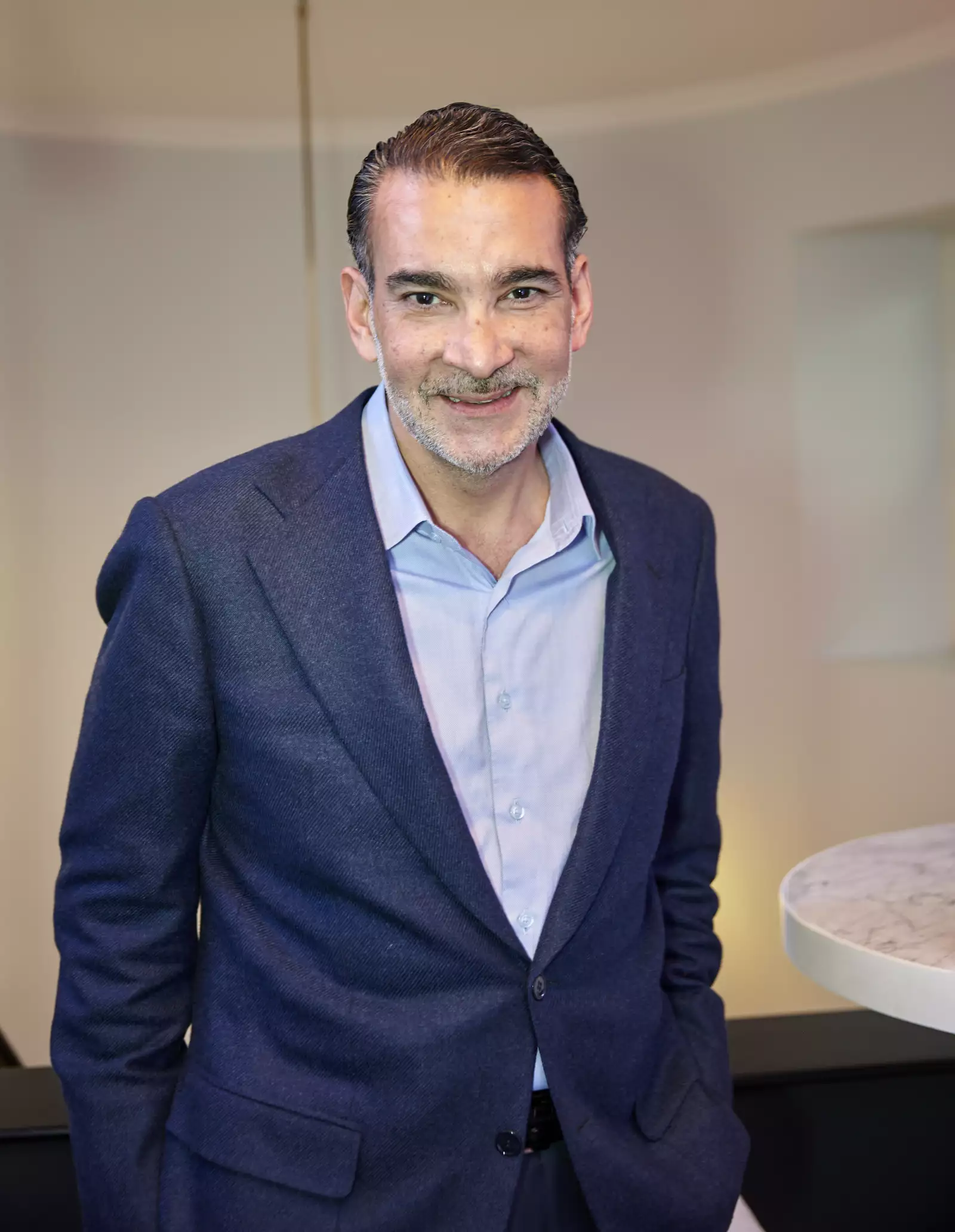 LUIS ARMANDO MELGAR.jpg