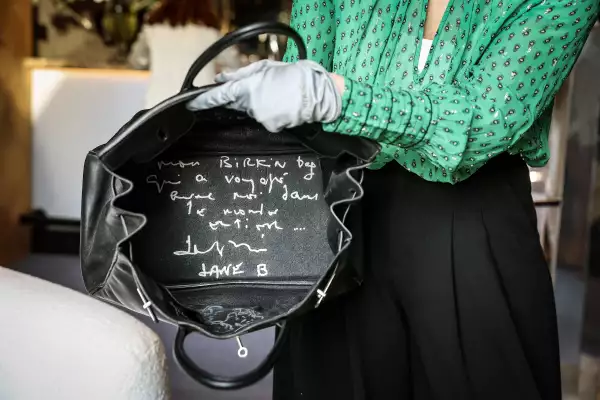 Subasta de bolso Birkin de Hermès
