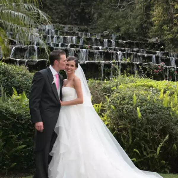 Boda en Cuernavaca de Barbara Deschamps y Manuel Tamayo