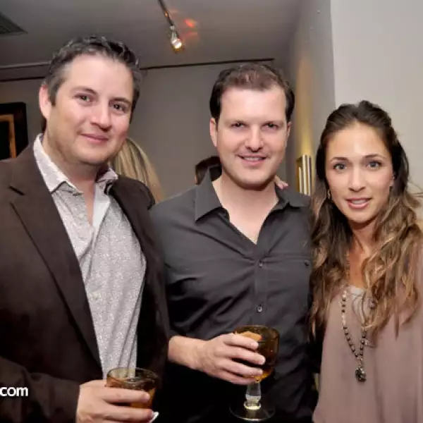 Eduardo Vega, Alfredo Martínez y Vangy González de Martínez