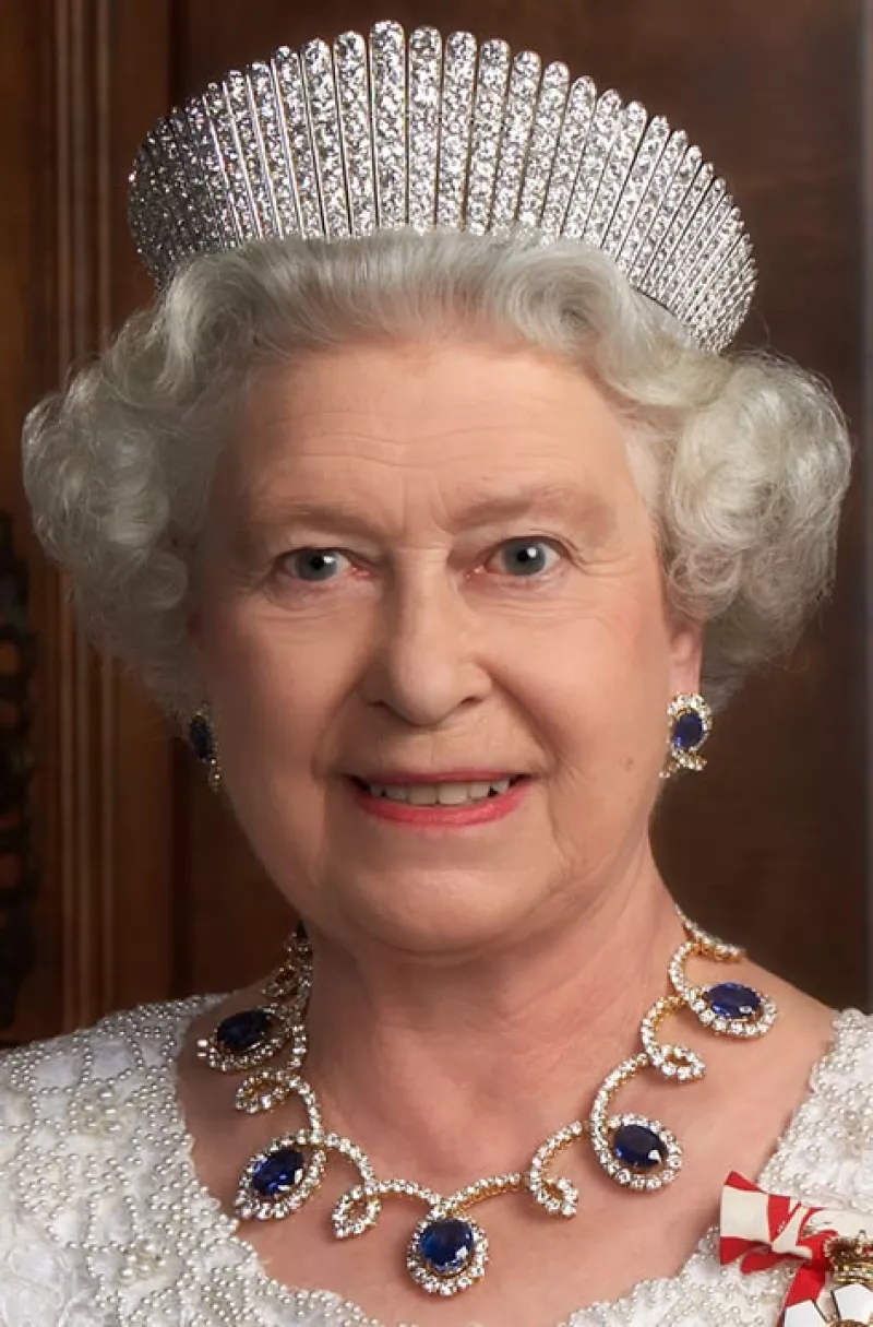 Tiara de flecos