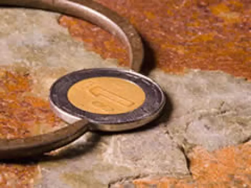 El peso mexicano debajo de monedas de América Latina. (Foto: Archivo)