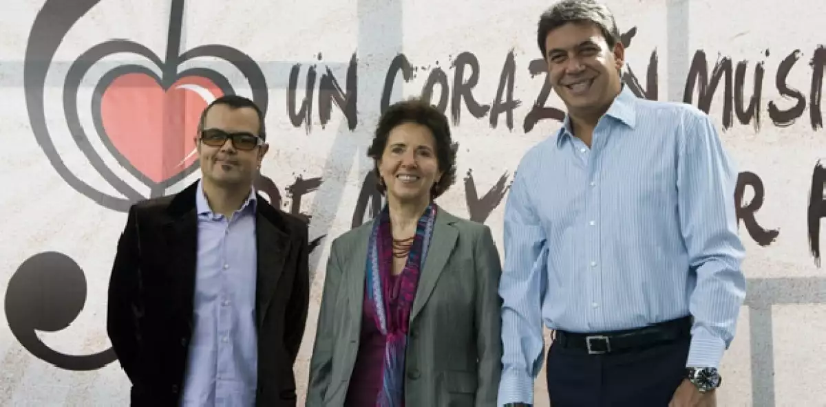 El cantautor y la organización buscarán recaudar dinero para ayudar a los damnificados por el terremoto, en el concierto `Un corazón musical de México por Haití´.